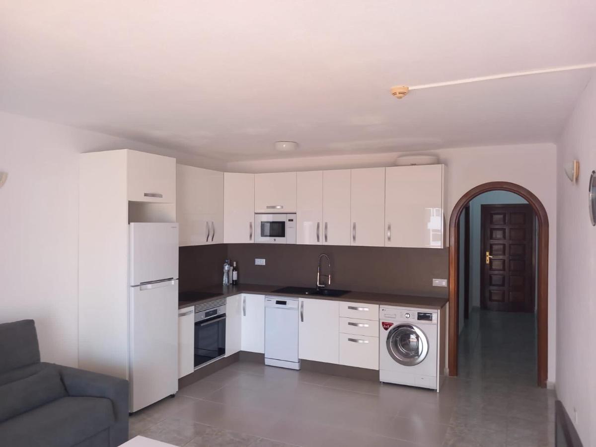 Victoria Court 2- Lovely Apartment 25 Арона Екстер'єр фото